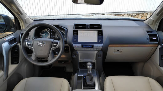 טויוטה לנד קרוזר טויוטה לנד קרוזר